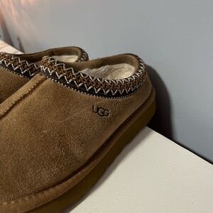UGG womens Brown Suede Slippers